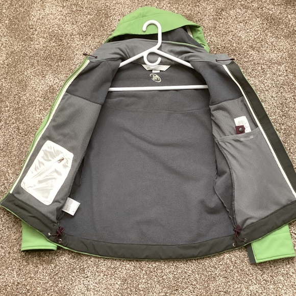 Cloudveil soft shell jacket - Picture 8 of 8